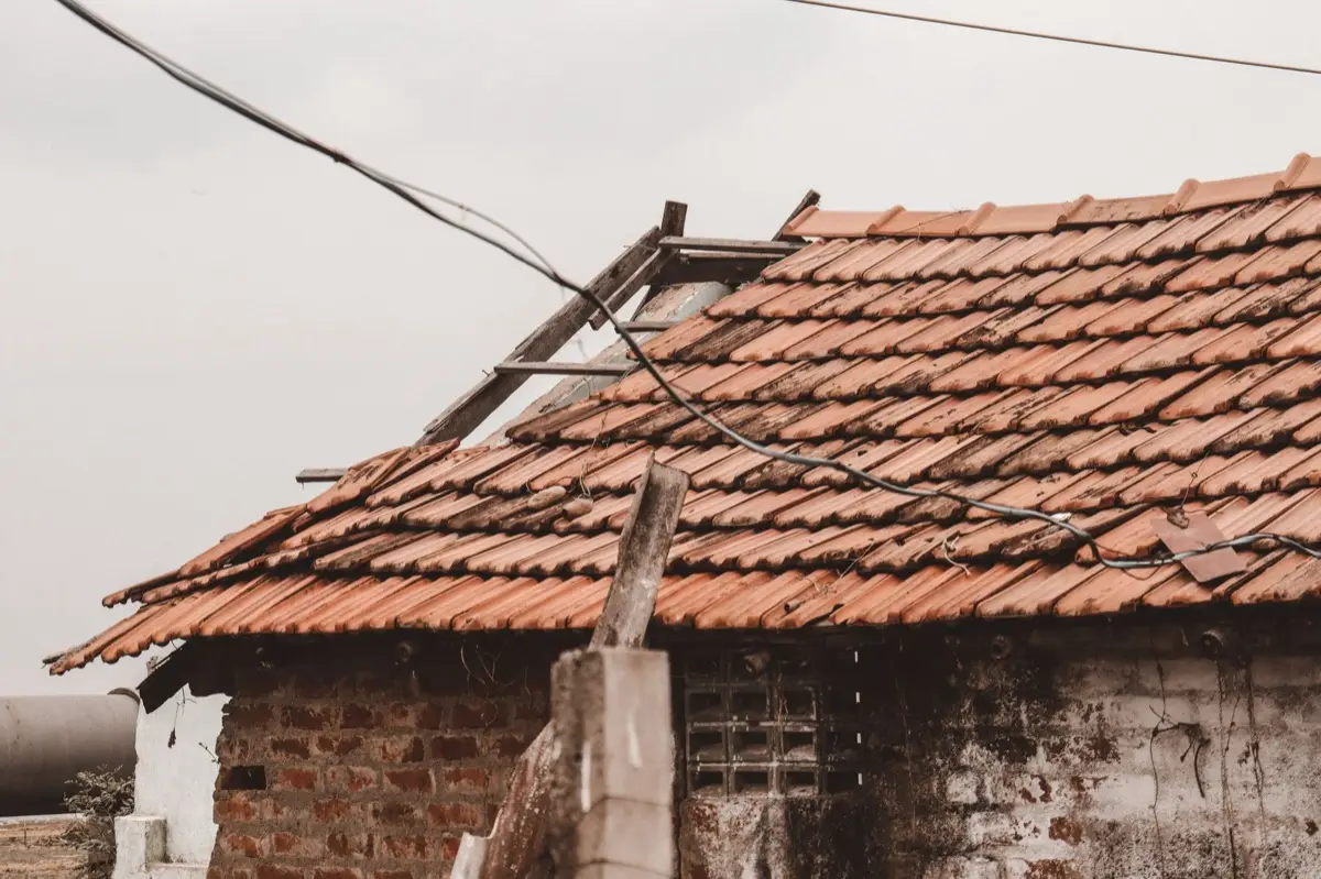 Wind Damage Roofing in Santa Cruz, CA